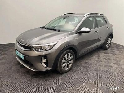 Gris Occasion 2024 Kia Stonic GT-Line SUV | 17 950 € (Super prix)