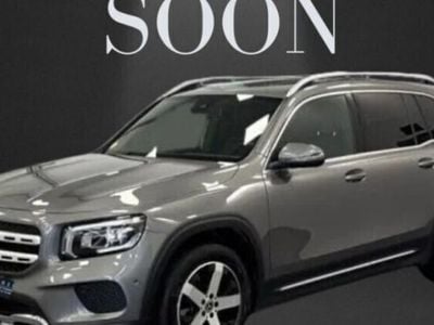 Mercedes GLB200
