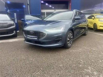 Bleu azur métallisé Occasion 2024 Ford Focus Business Edition Break | 22 899 € (Prix juste)