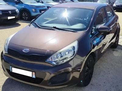 Occasion Kia Rio Motion 86 ch (63 kW) 2012 Bronze Berline