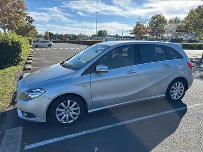 Occasion 2013 Mercedes B180 Business Monospace | 4 300 € (Prix cher)