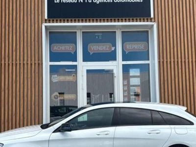 Occasion Mercedes CLA220 Shooting Brake AMG line 170 ch (125 kW) 2019 Break