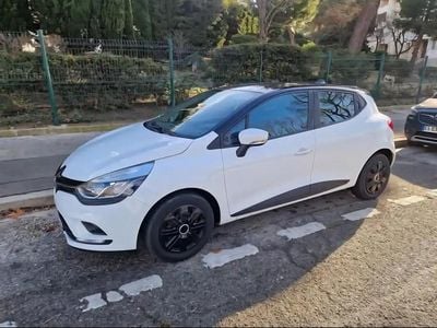 Occasion 2015 Renault Clio IV Berline | 5 900 €