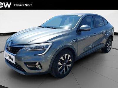 Gris Occasion 2023 Renault Arkana Evolution SUV | 19 490 € (Prix juste)