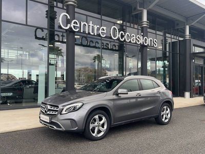 Mercedes GLA200