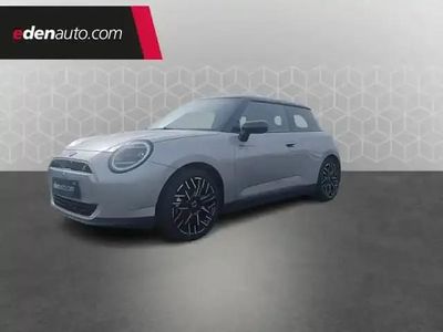 Blazing blue Occasion 2024 Mini Cooper Classic Citadine | 33 990 € (Prix cher)