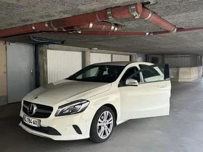 Occasion 2017 Mercedes A180 Berline | 12 900 € (Prix assez cher)