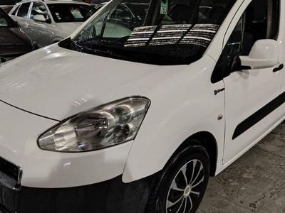 Occasion Peugeot Partner Active 114 ch (83 kW) 2013 Monospace