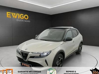 Nouvelle Alfa Romeo Junior Edizione Speciale 145 ch (106 kW) 2025 Gris SUV