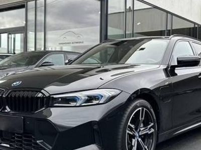 Noir Occasion 2023 BMW 330e M Sport Break | 39 750 €