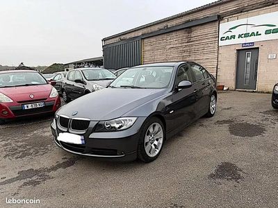 Gris Occasion 2005 BMW 320 Comfort Edition Berline | 6 999 €