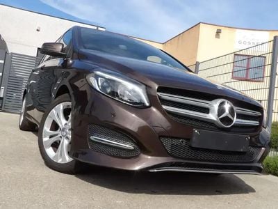 Mercedes B200