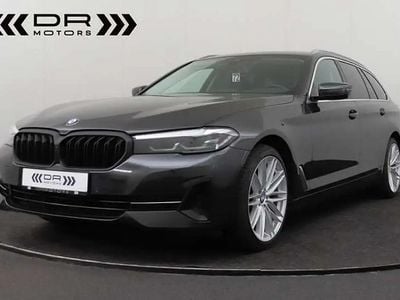Gris Occasion 2020 BMW 520 Sport Line Break | 27 495 € (Bon prix)