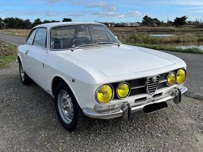 Blanc Occasion 1970 Alfa Romeo 1750 Berline | 47 000 €