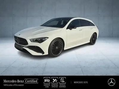 Blanc polaire Occasion 2024 Mercedes CLA200 Shooting Brake AMG line Break | 37 490 € (Prix cher)