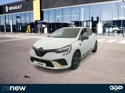 Blanc Occasion 2023 Renault Clio V Engineered Berline | 19 899 € (Prix assez cher)