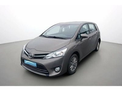 Gris Occasion 2017 Toyota Verso Monospace | 12 990 €
