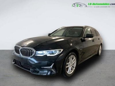 BMW 330e