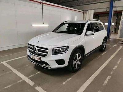 Mercedes GLB180