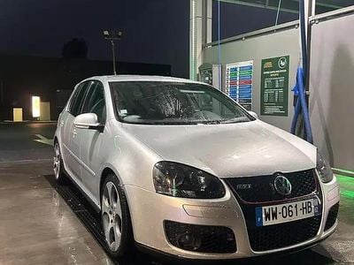 VW Golf V