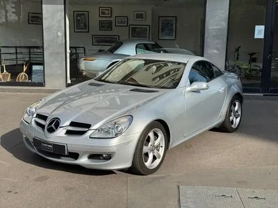 Gris Occasion 2007 Mercedes SLK350 Cabriolet | 24 900 €