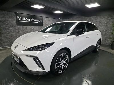 Occasion MG MG4 EV Luxury 150 kW (204 ch) 2023 Blanc Citadine