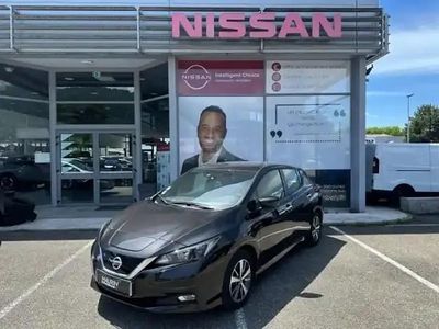 Noir Occasion 2022 Nissan Leaf Acenta Citadine | 15 495 € (Prix juste)