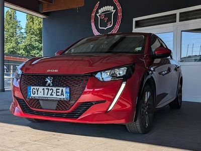Rouge Occasion 2021 Peugeot e-208 Allure Citadine | 14 990 € (Prix juste)