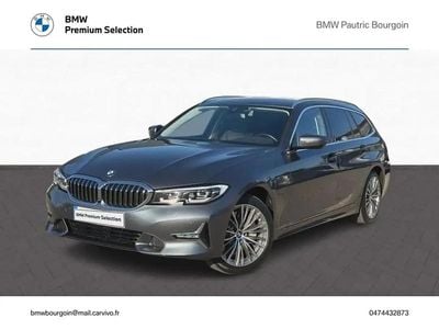 Gris Occasion 2021 BMW 330 Luxury Line Break | 30 790 € (Bon prix)