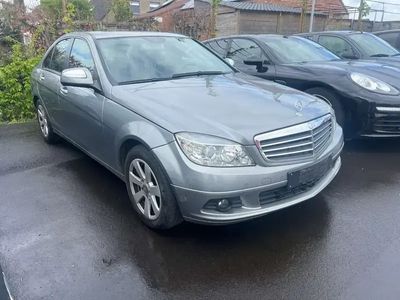 Mercedes C200