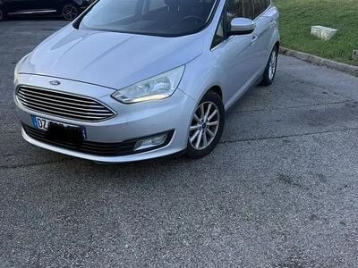 Occasion 2015 Ford C-MAX S Monospace | 2 400 €