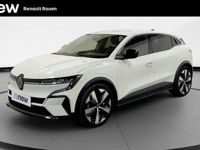 Blanc Occasion 2022 Renault Megane E-Tech Techno Berline | 22 990 € (Prix juste)