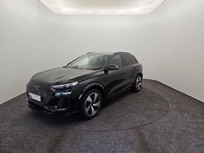 Noir mythe métallisé Occasion 2024 Audi Q6 e-tron S-Line SUV | 74 900 € (Prix juste)
