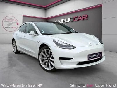 Blanc Occasion 2020 Tesla Model 3 Standard Range Plus Berline | 20 480 € (Prix juste)