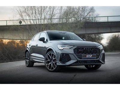 Gris Occasion 2023 Audi RS Q3 Sportback Sport SUV | 112 990 €
