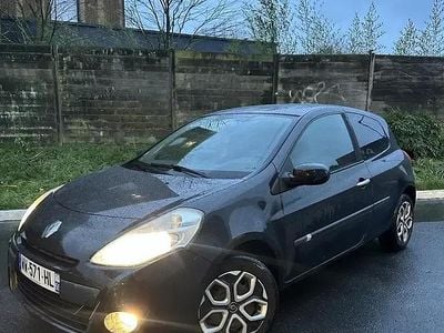 Occasion 2010 Renault Clio III Berline | 3 800 € (Prix cher)