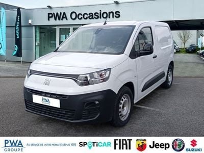 Blanc Occasion 2022 Fiat e-Doblò Connect Monospace | 23 900 €