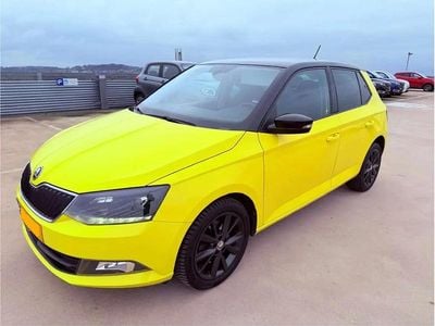 Jaune Occasion 2015 Skoda Fabia Style Citadine | 7 200 € (Super prix)