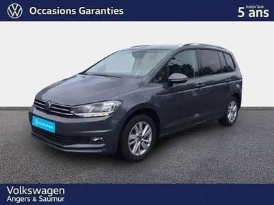 Gris Occasion 2024 VW Touran Life Monospace | 39 483 € (Prix juste)