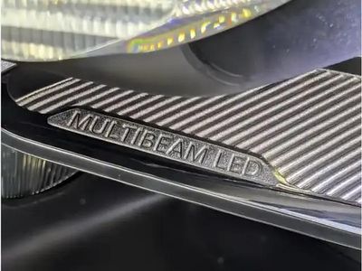 Occasion Mercedes GLB200 152 ch (111 kW) 2025 Noir cosmos métallisé SUV