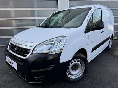 Occasion 2017 Peugeot Partner Monospace | 7 990 €