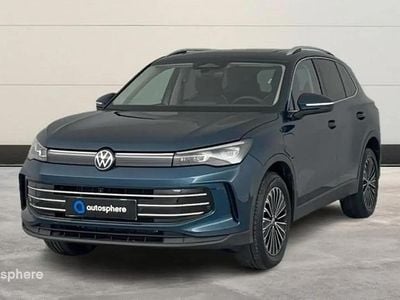 Bleu Occasion 2025 VW Tiguan Elegance SUV | 45 690 € (Prix cher)