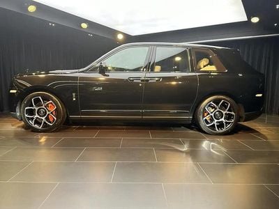 Noir Occasion 2023 Rolls Royce Cullinan SUV | 496 000 €