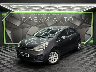 Gris Occasion 2012 Kia Rio Active Berline | 5 990 € (Prix juste)