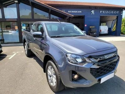 Nouvelle Isuzu D-Max 165 ch (121 kW) 2025 Gris Pick-up