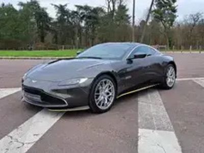 Aston Martin V8