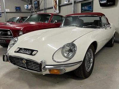 Blanc Occasion 1974 Jaguar E-Type Cabriolet | 104 000 €