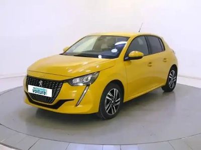 Jaune Occasion 2021 Peugeot 208 Allure Citadine | 15 990 € (Prix juste)