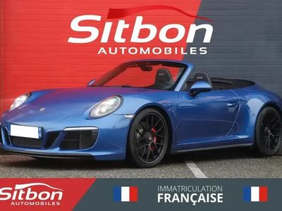 Porsche 911 Carrera 4 GTS