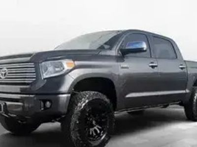 occasion Toyota Tundra 1794 Edition Crewmax 5.7l 4x4 Tout Compris Hors Homologation